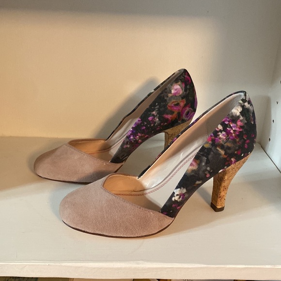 Anthropologie plenty by Tracy Reese floral heels - Picture 2 of 5